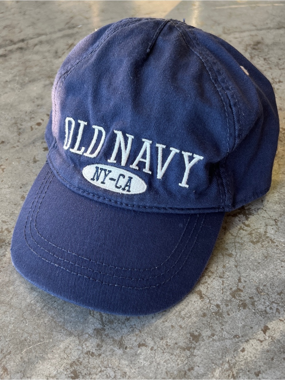 Old Navy Vintage Embroidered Navy Blue Kids Stretch Back Dad Hat Cap Boys Large